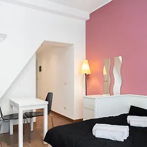 Accogliente Monolocale In Porta Romana , Milano Italia
